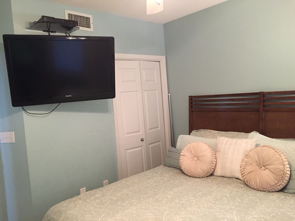 King Guest Bedroom with TV and DVD