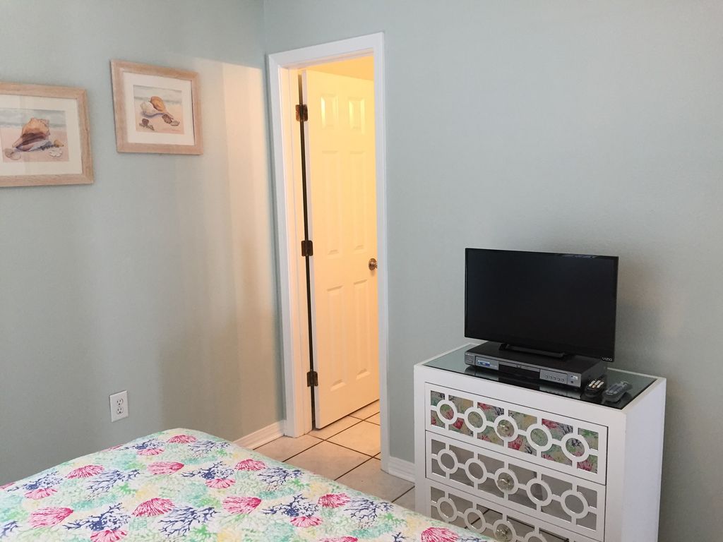 Second Guest bedroom dresser with TV